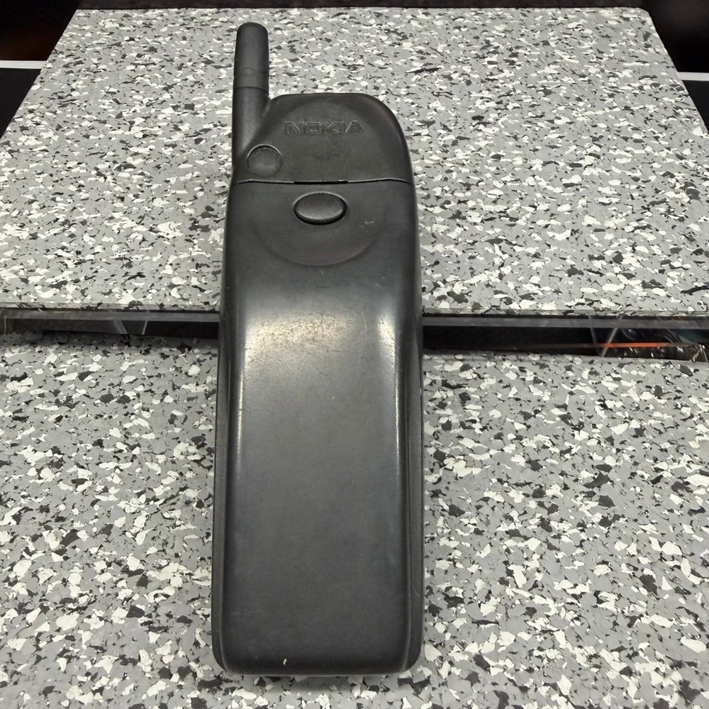 Vintage Nokia 5120 Digital Cell Phone Black Model NSC-1NX Retro 90s UNTESTED